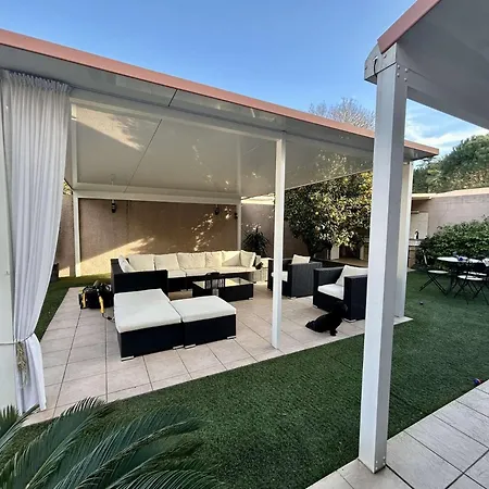 5 Pieces 7 Couchages St Cyprien Sc000-5ja Villa