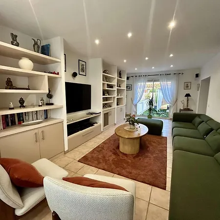 5 Pieces 7 Couchages St Cyprien Sc000-5ja