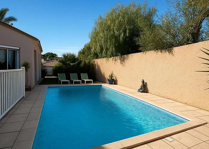 Villa 5 Pieces 7 Couchages St Cyprien Sc000-5ja *