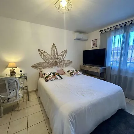 5 Pieces 7 Couchages St Cyprien Sc000-5ja Vila