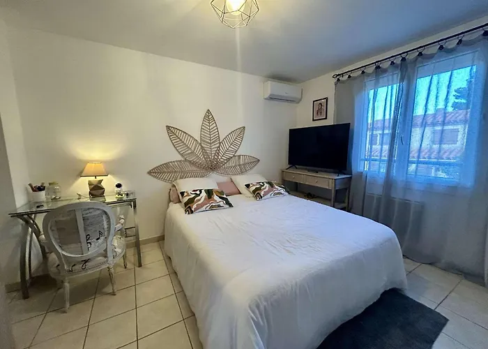 5 Pieces 7 Couchages St Cyprien Sc000-5ja Villa